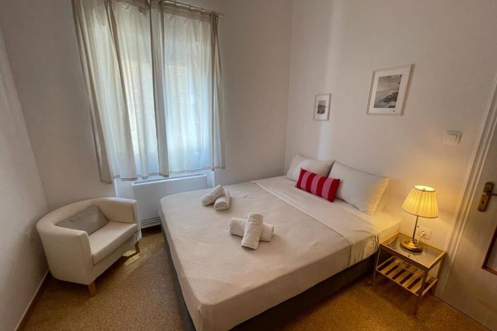 Panos Rooms Modern 3-Bedroom Apartment Andros Town Luaran gambar
