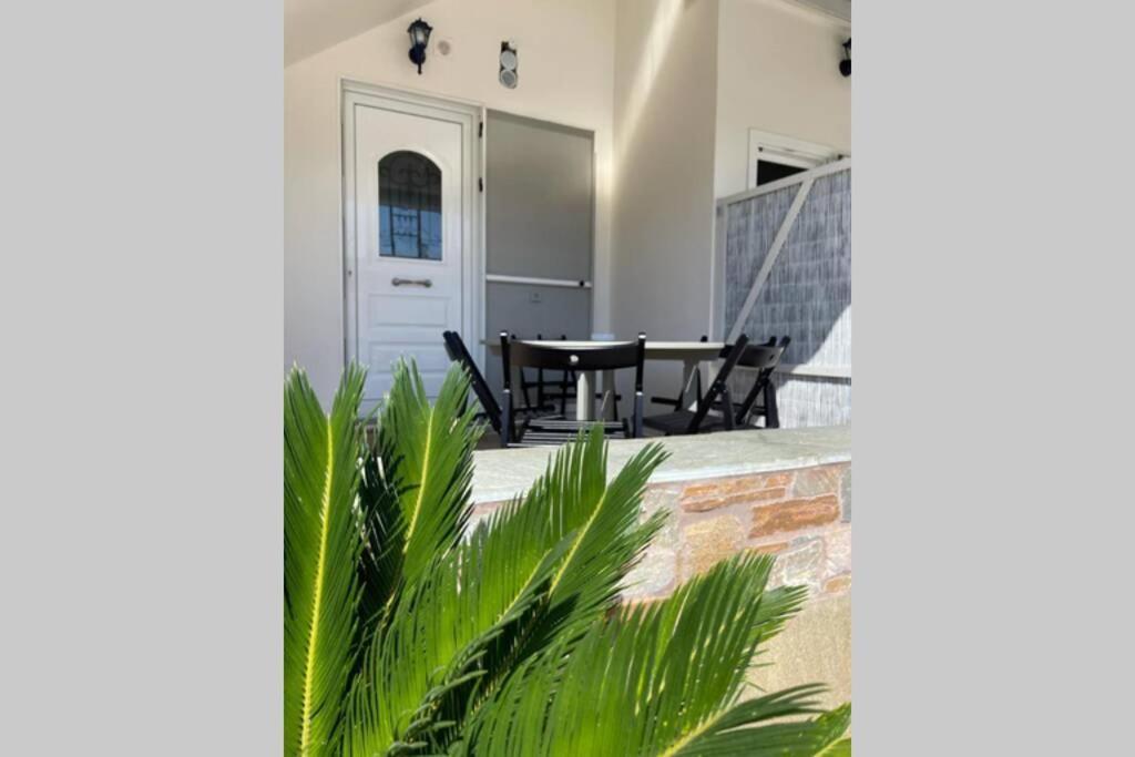 Panos Rooms Modern 3-Bedroom Apartment Andros Town Luaran gambar